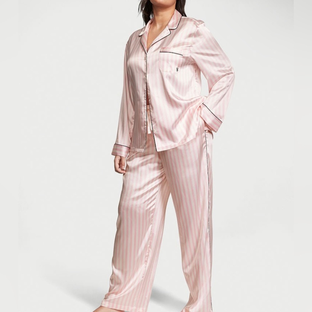 Victoria’s Secret Pink Satin Pajama Set
